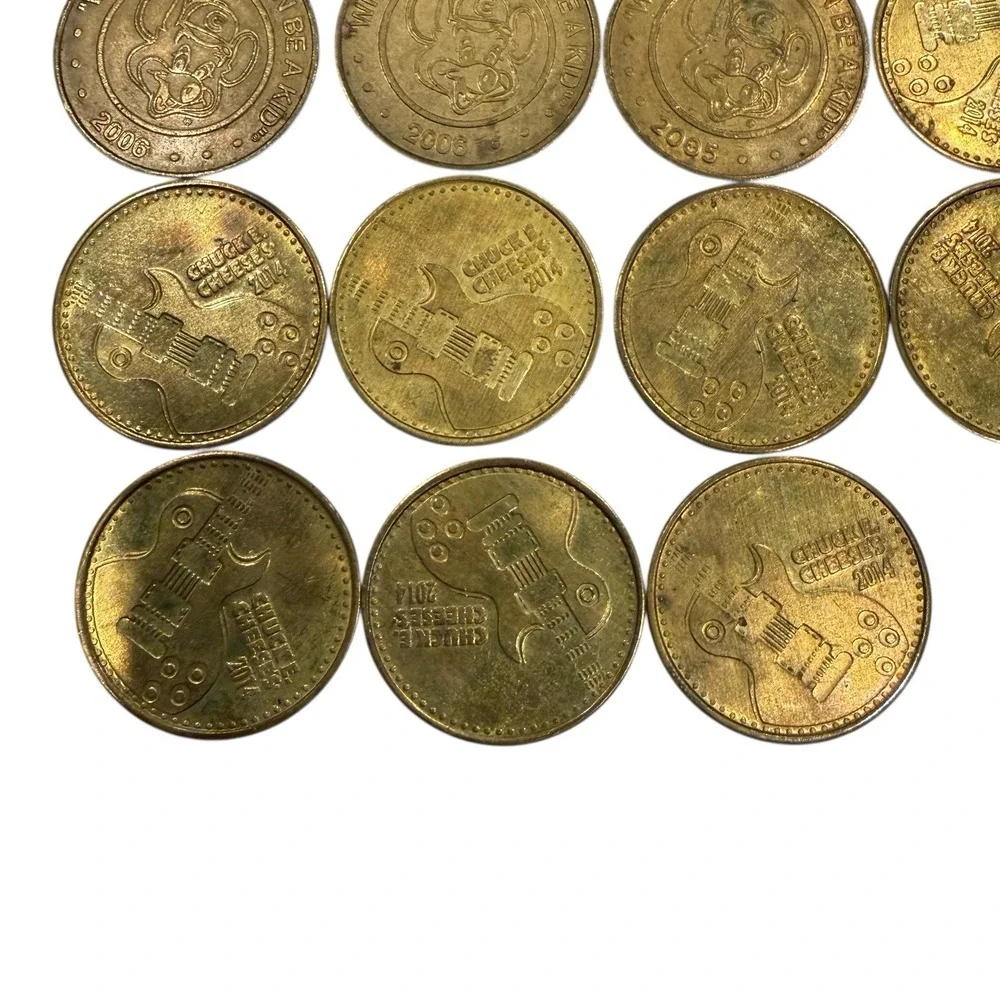 Chuck E Cheese Mix Lot of 30 Arcade Tokens 2005-2014 Chucky Cheese Coins